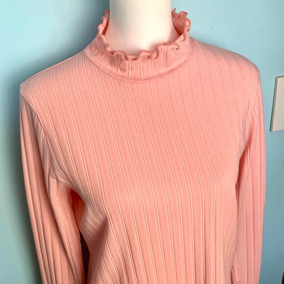 J. Crew Pointelle Knit Turtleneck Size Large - Picture 4 of 9